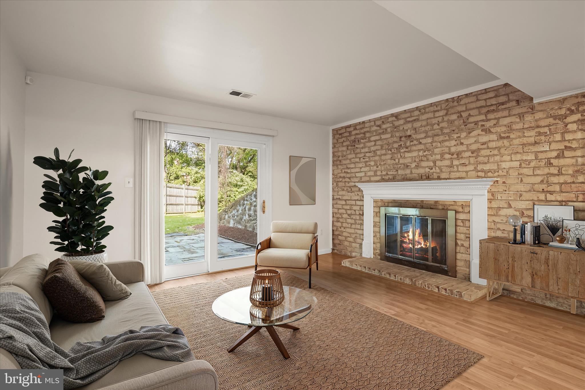 FALLSMEAD - Residential