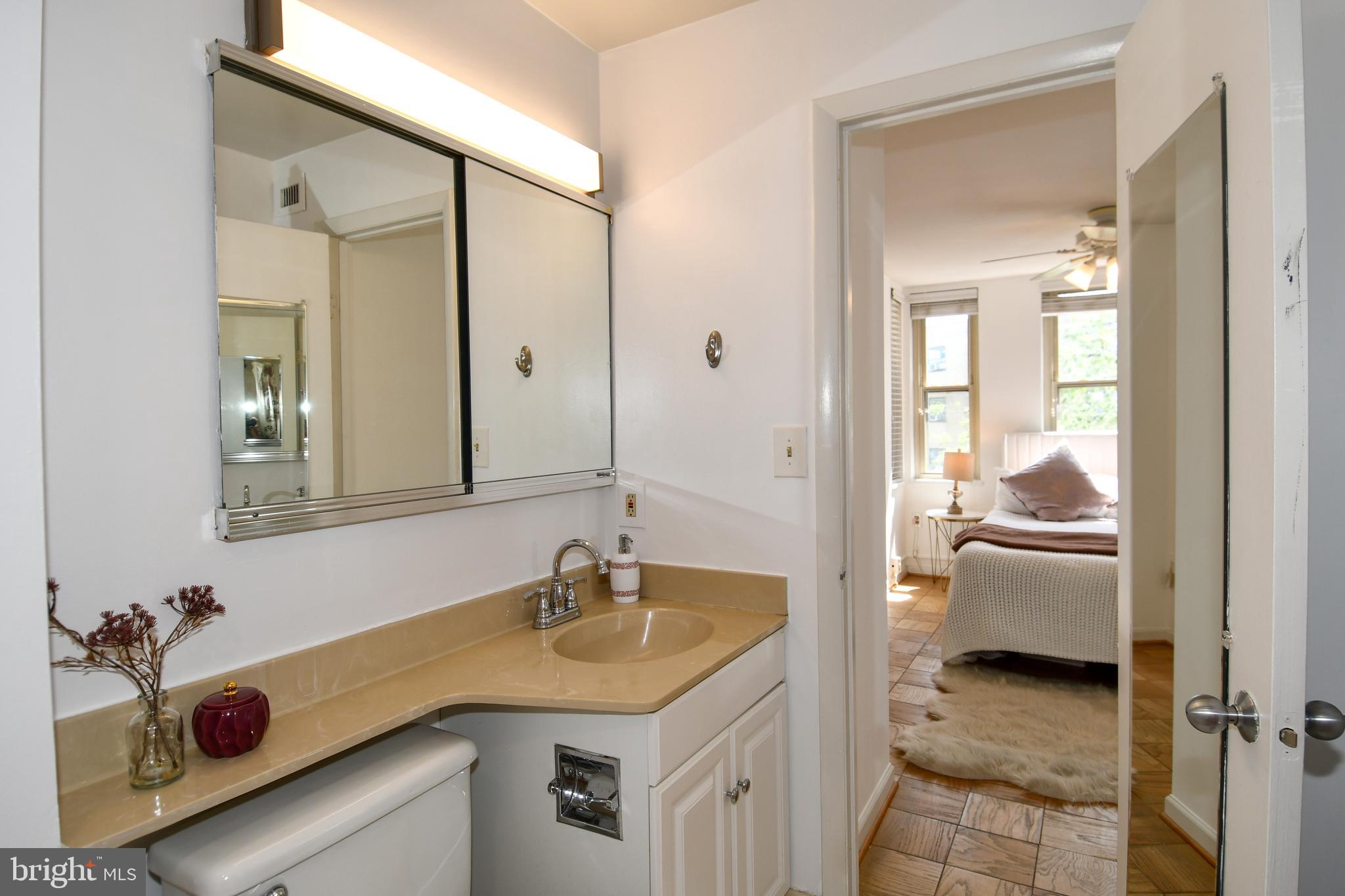 ADAMS MORGAN - Residential