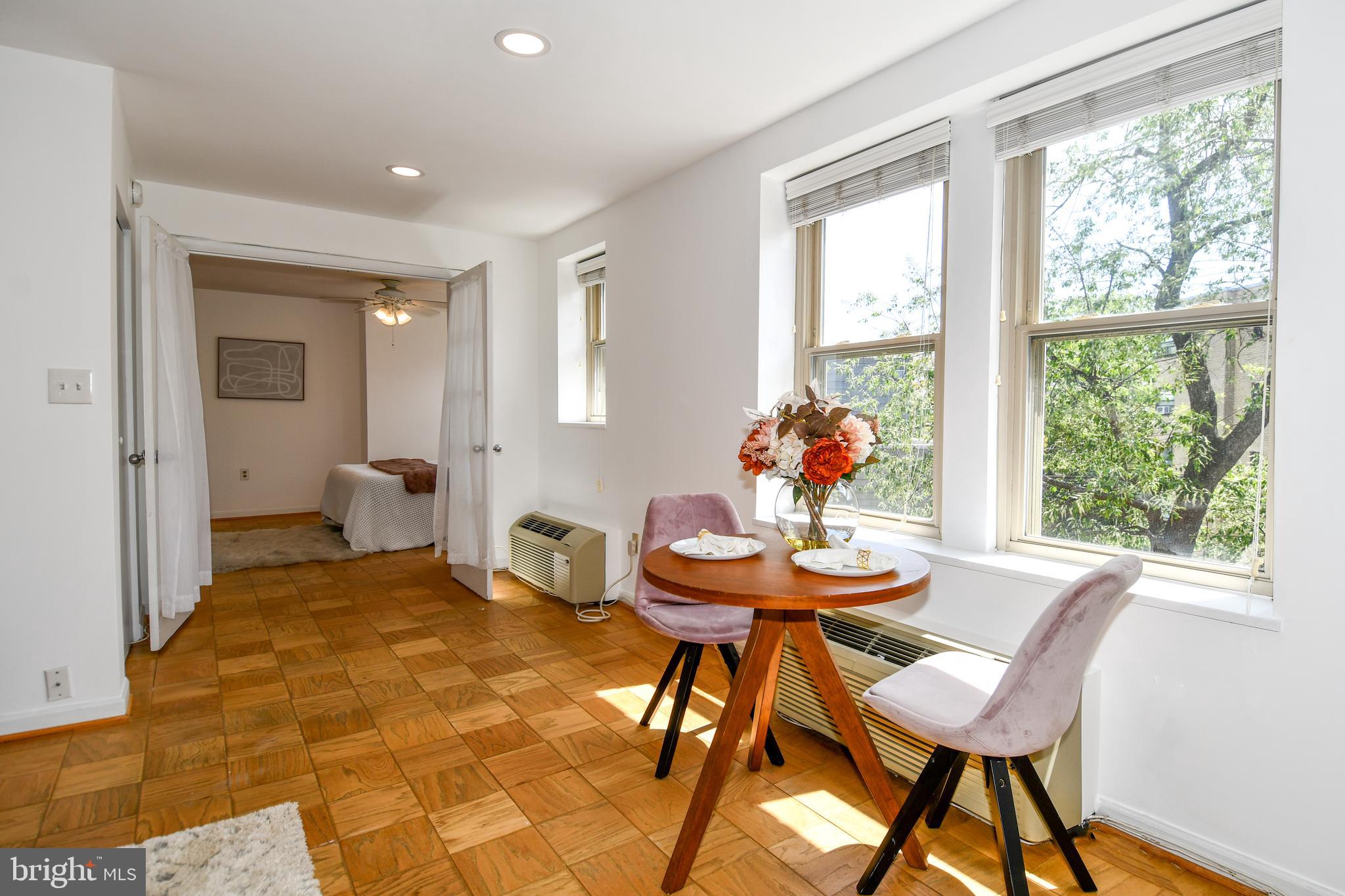 ADAMS MORGAN - Residential