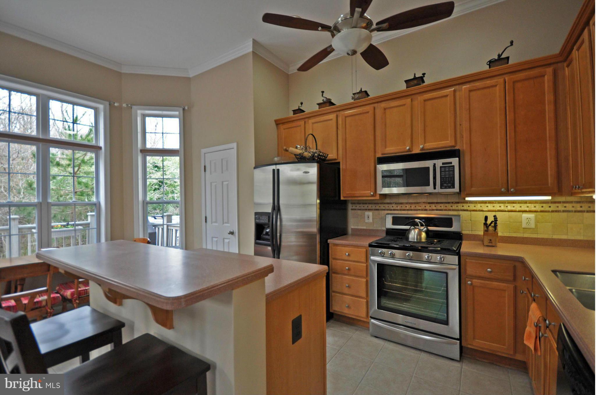 BURKE MILL COVE - Residential