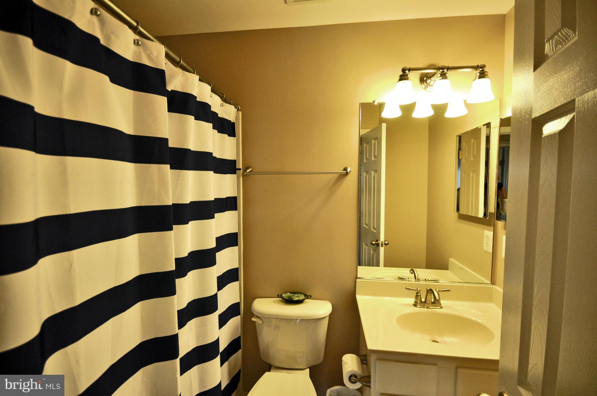 BURKE MILL COVE - Residential