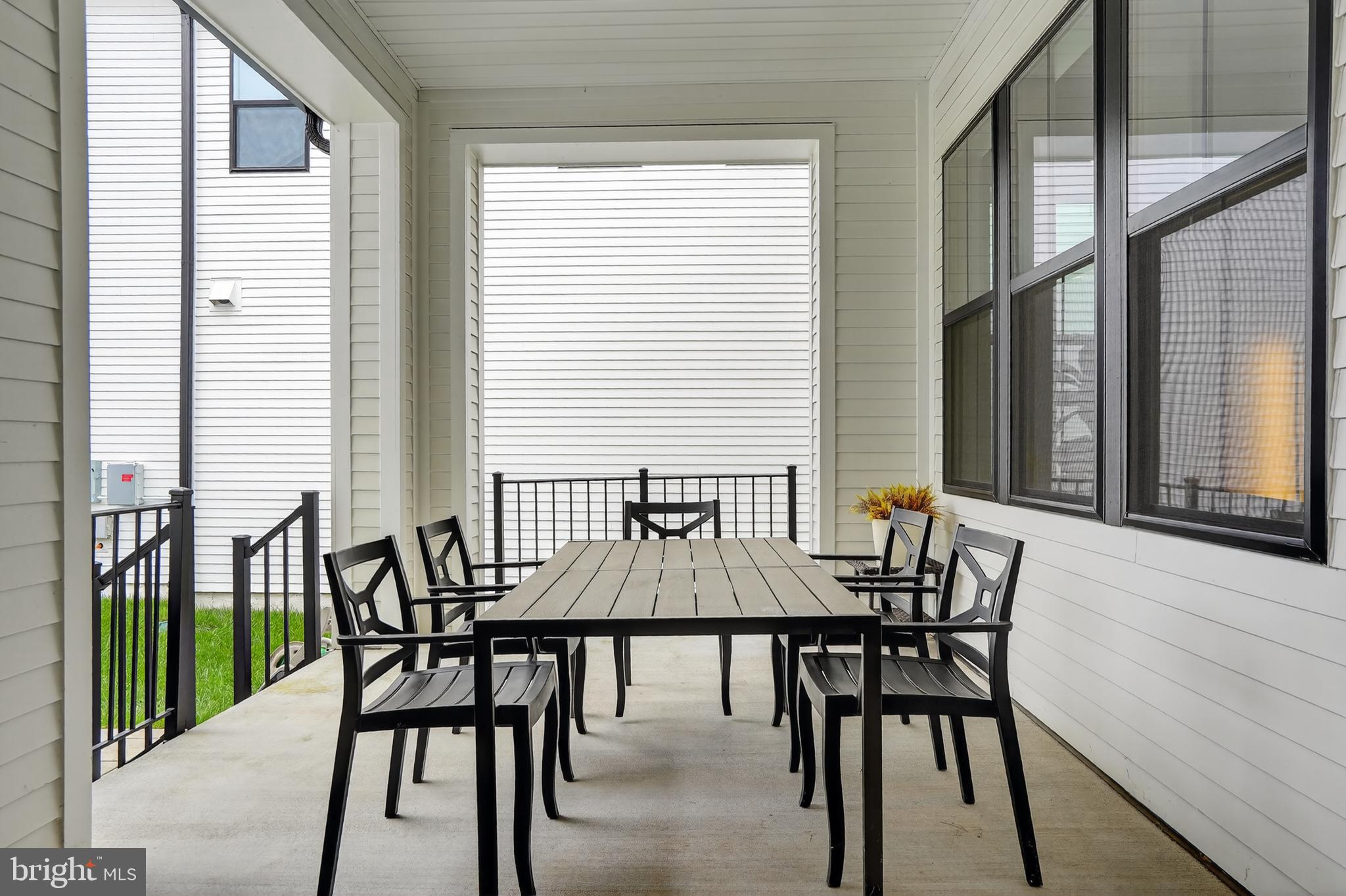 AMALYN - Residential