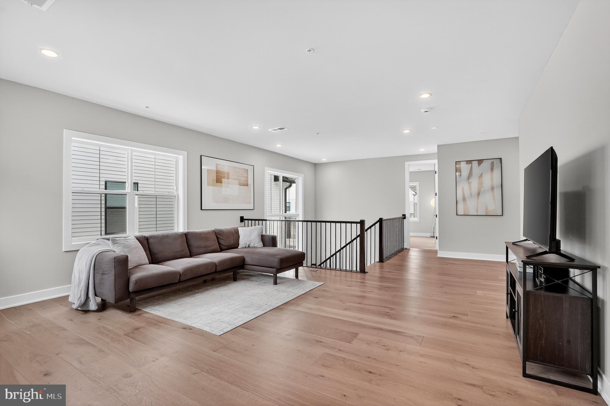 AMALYN - Residential