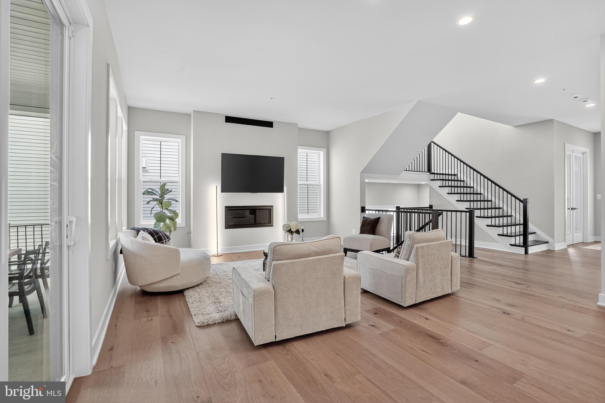 AMALYN - Residential