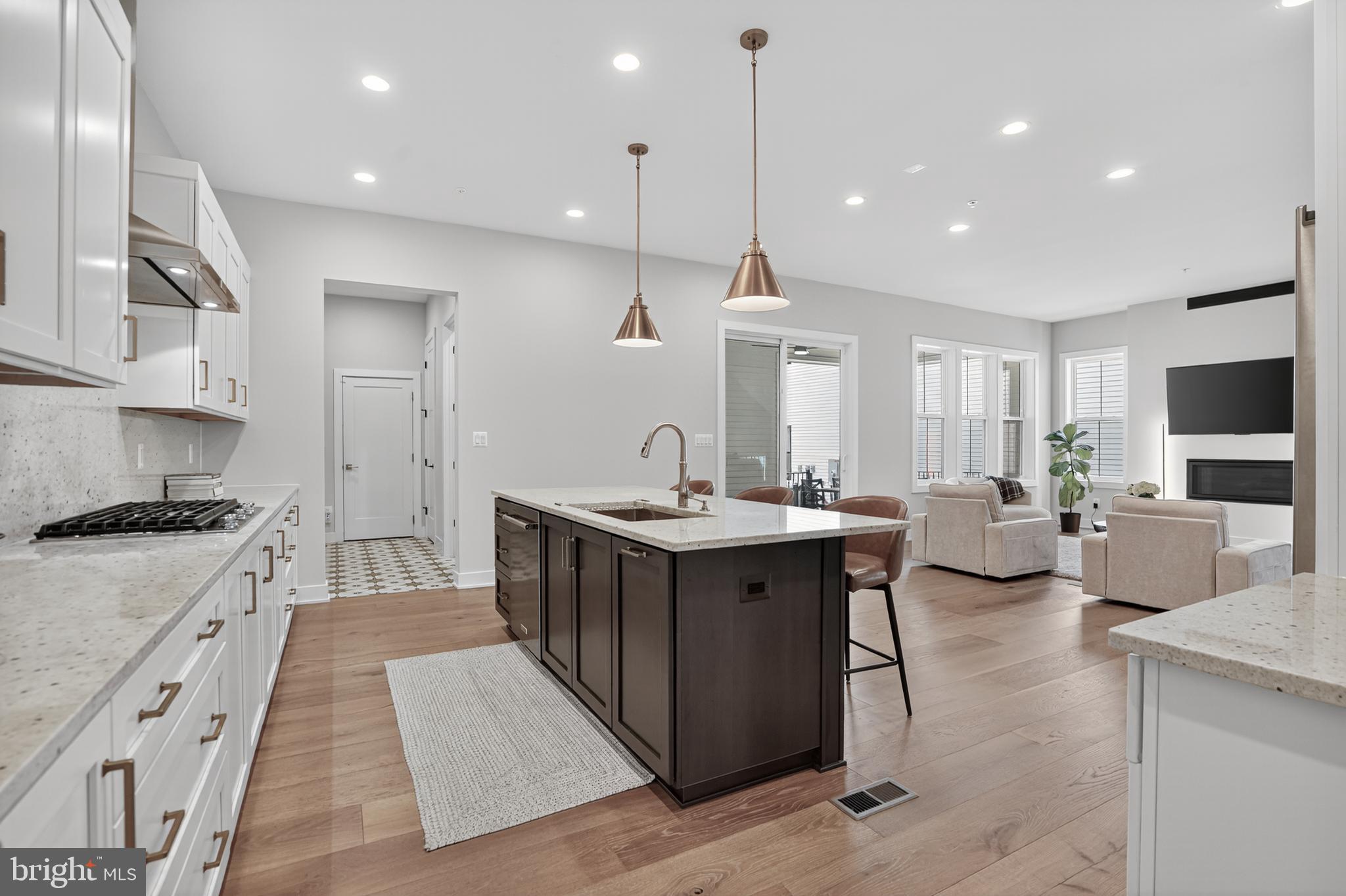 AMALYN - Residential