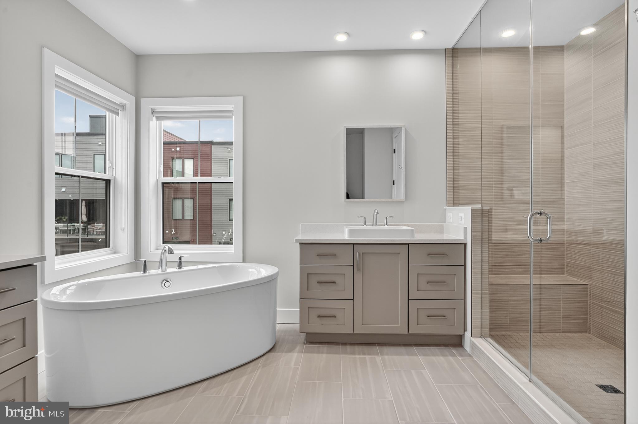 AMALYN - Residential