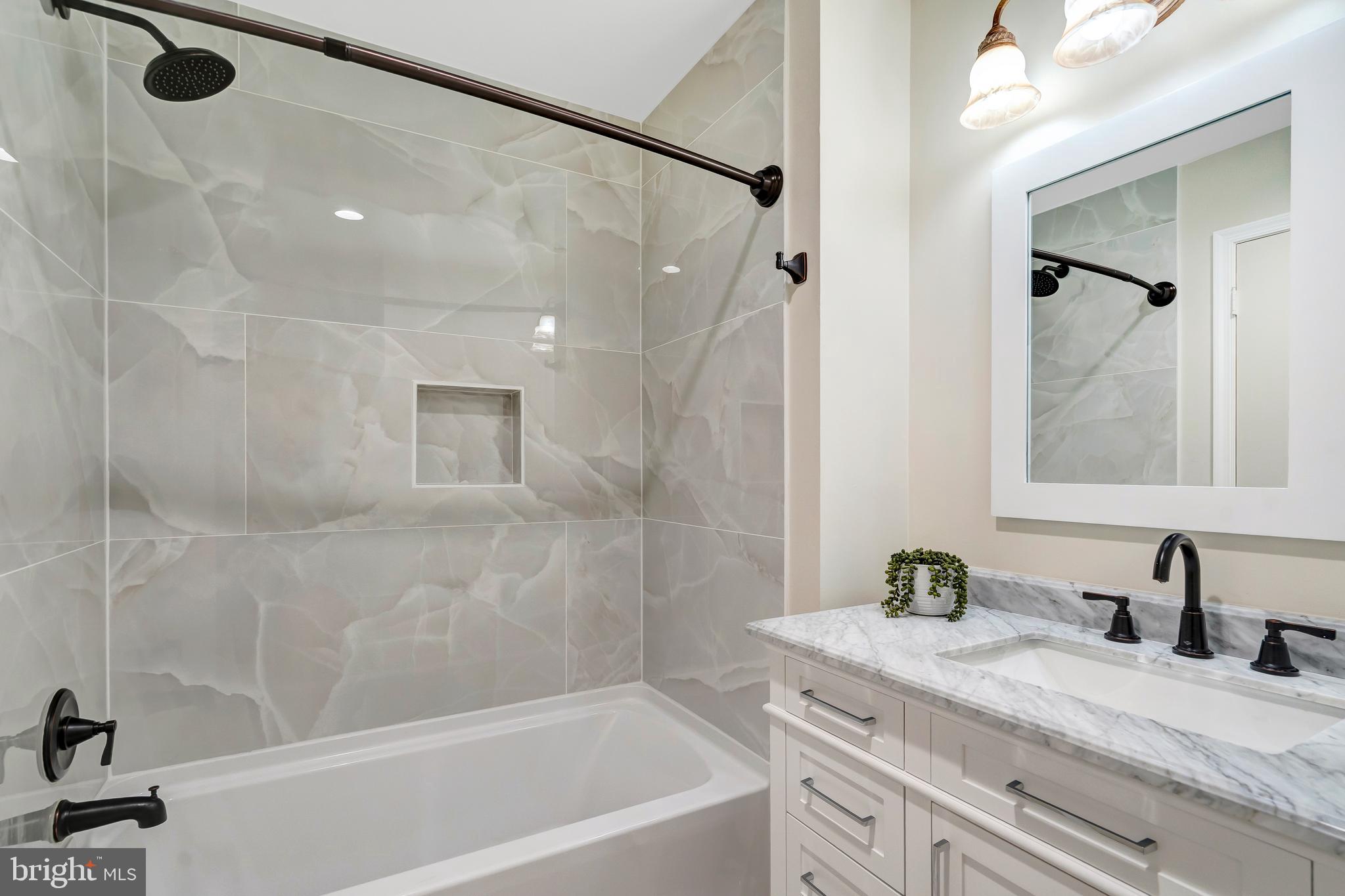 CARPERS FARM - Residential