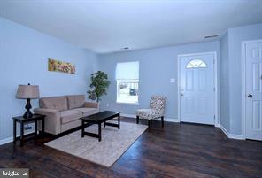 VILLAGE OF PAWNEE - Residential Lease