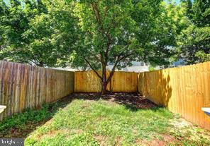 VILLAGE OF PAWNEE - Residential Lease