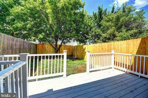 VILLAGE OF PAWNEE - Residential Lease