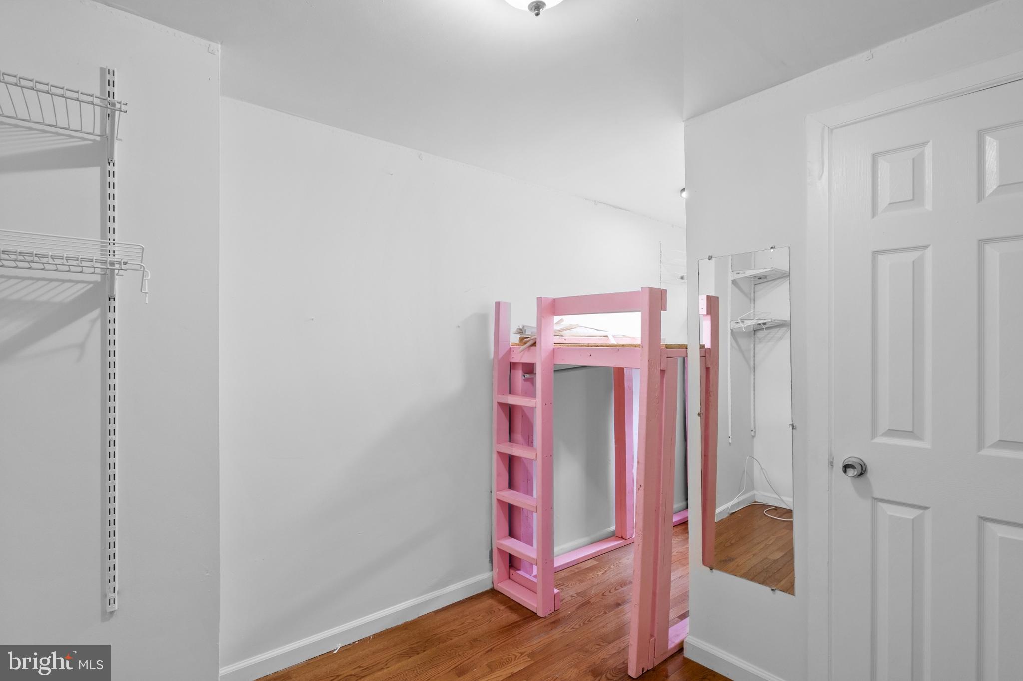 TEMPLE UNIVERSITY - Residential Lease