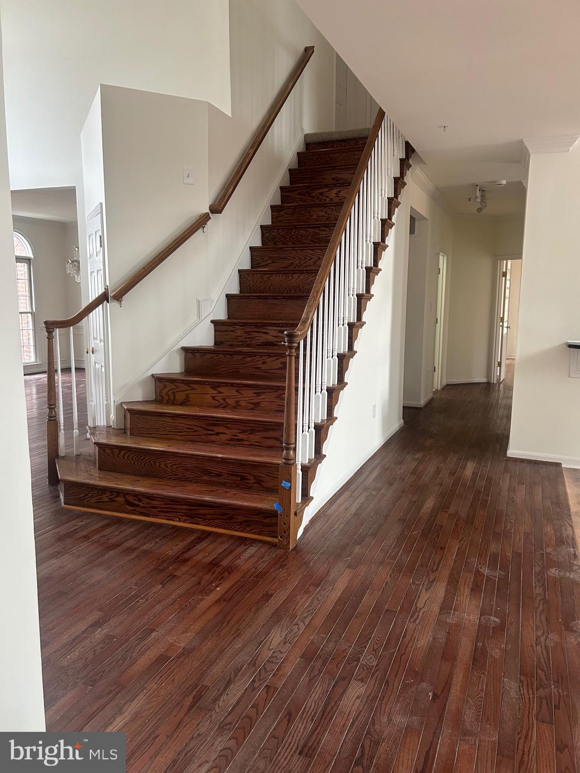 HUNTERS POINTE - Residential