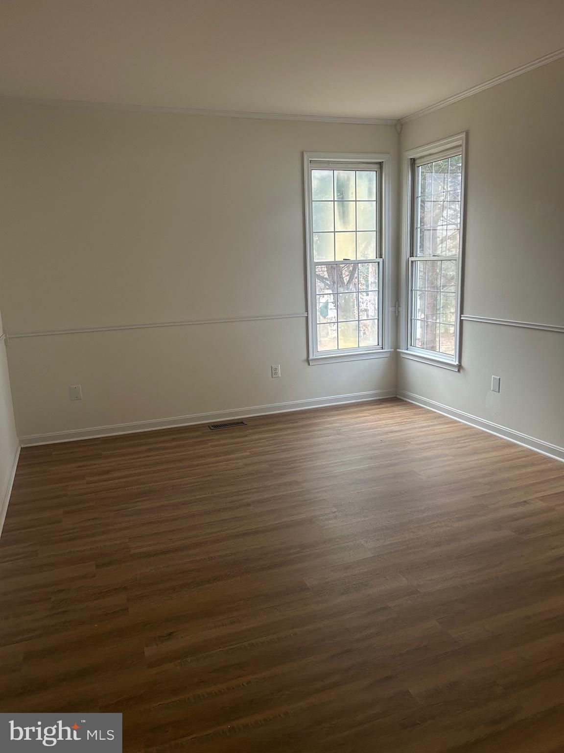 HUNTERS POINTE - Residential