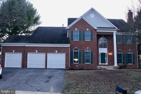 Homes For Sale - 1208 Accokeek Landing Drive<br/> ACCOKEEK, MD 20607