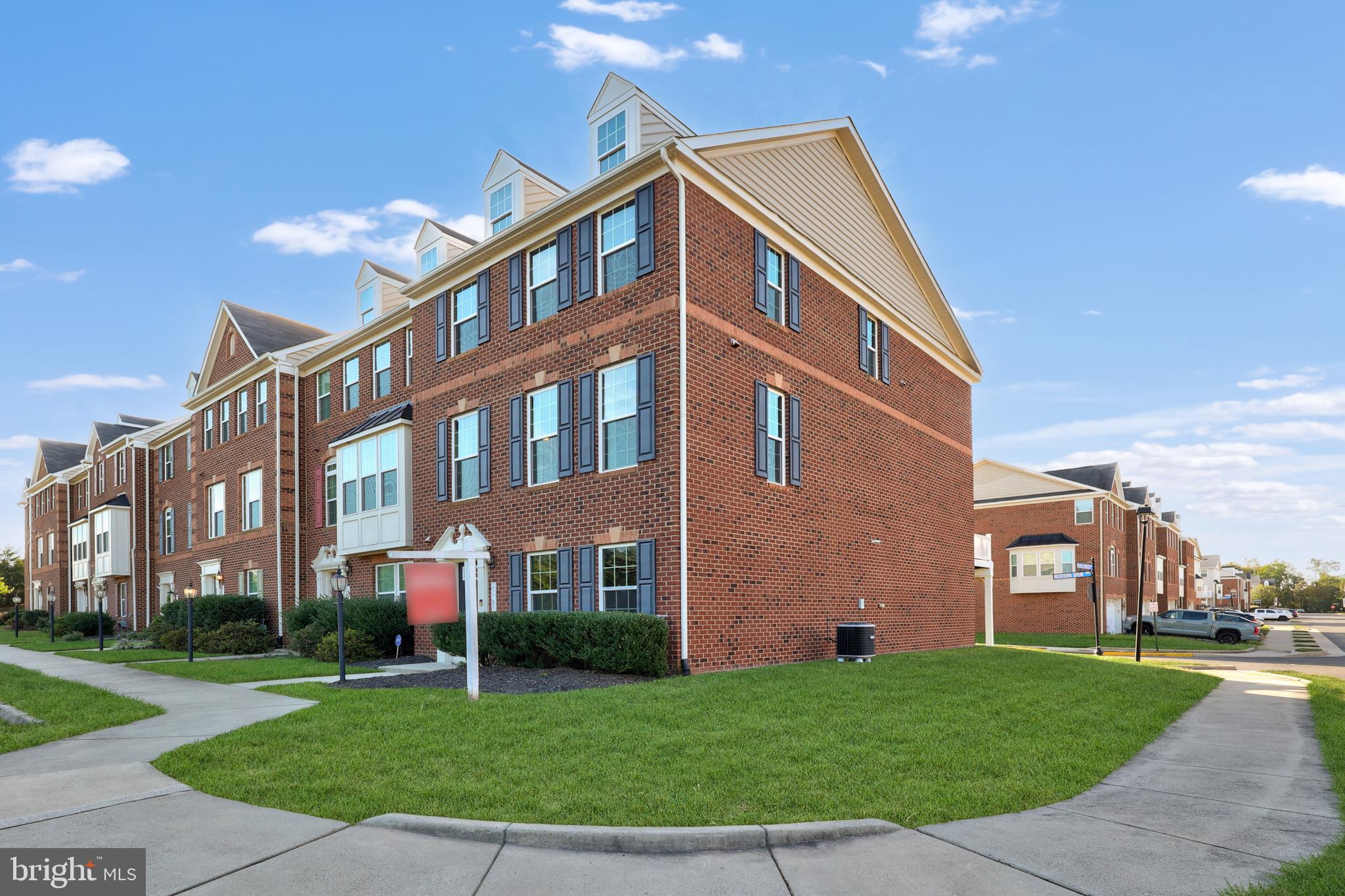25705 CLAIRMONT MANOR SQUARE
