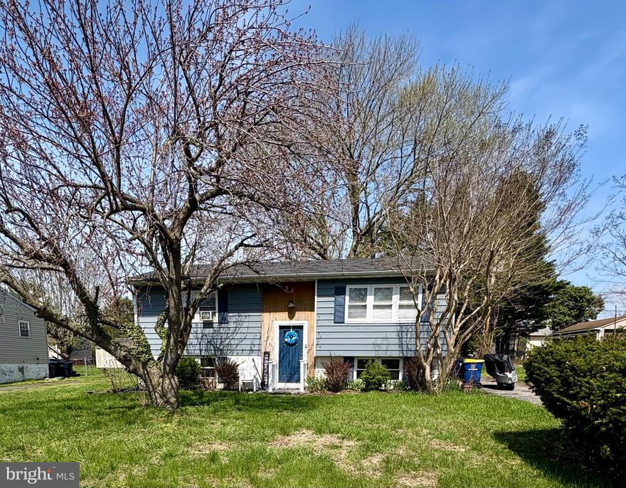 Investor Alert...Listed BELOW market value for a quick sale!  Walk into instant equity, with this beautiful home.   Home needs some TLC and is being sold AS-IS.