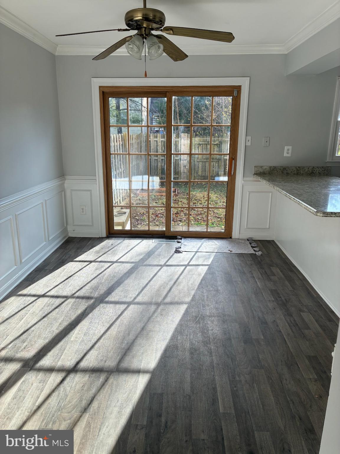 LONDONTOWNE - Residential Lease