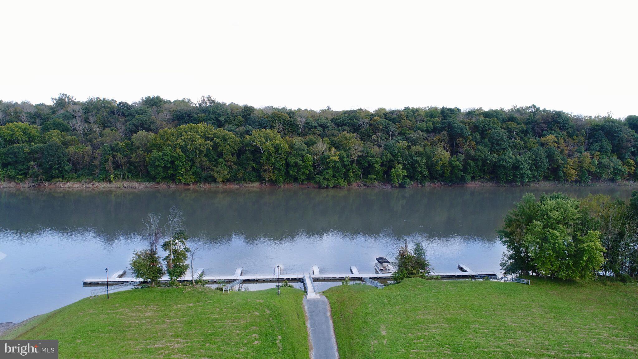 CROSSINGS ON THE POTOMAC - Residential