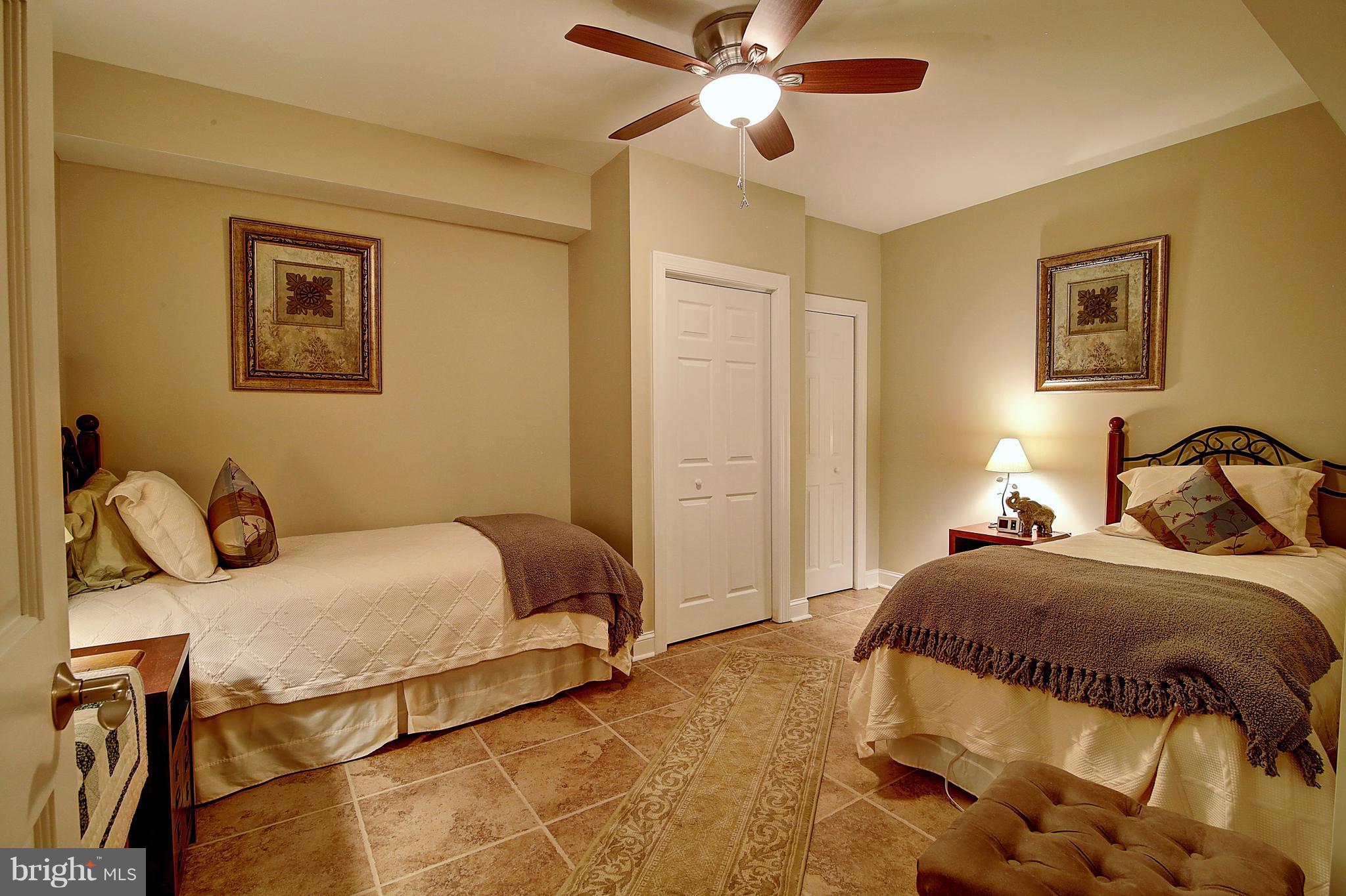 CROSSINGS ON THE POTOMAC - Residential