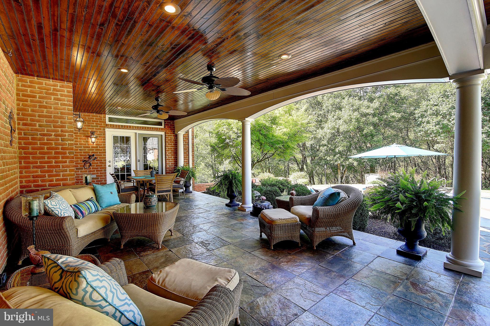 CROSSINGS ON THE POTOMAC - Residential