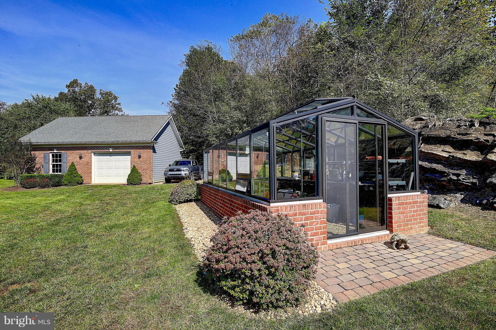 CROSSINGS ON THE POTOMAC - Residential