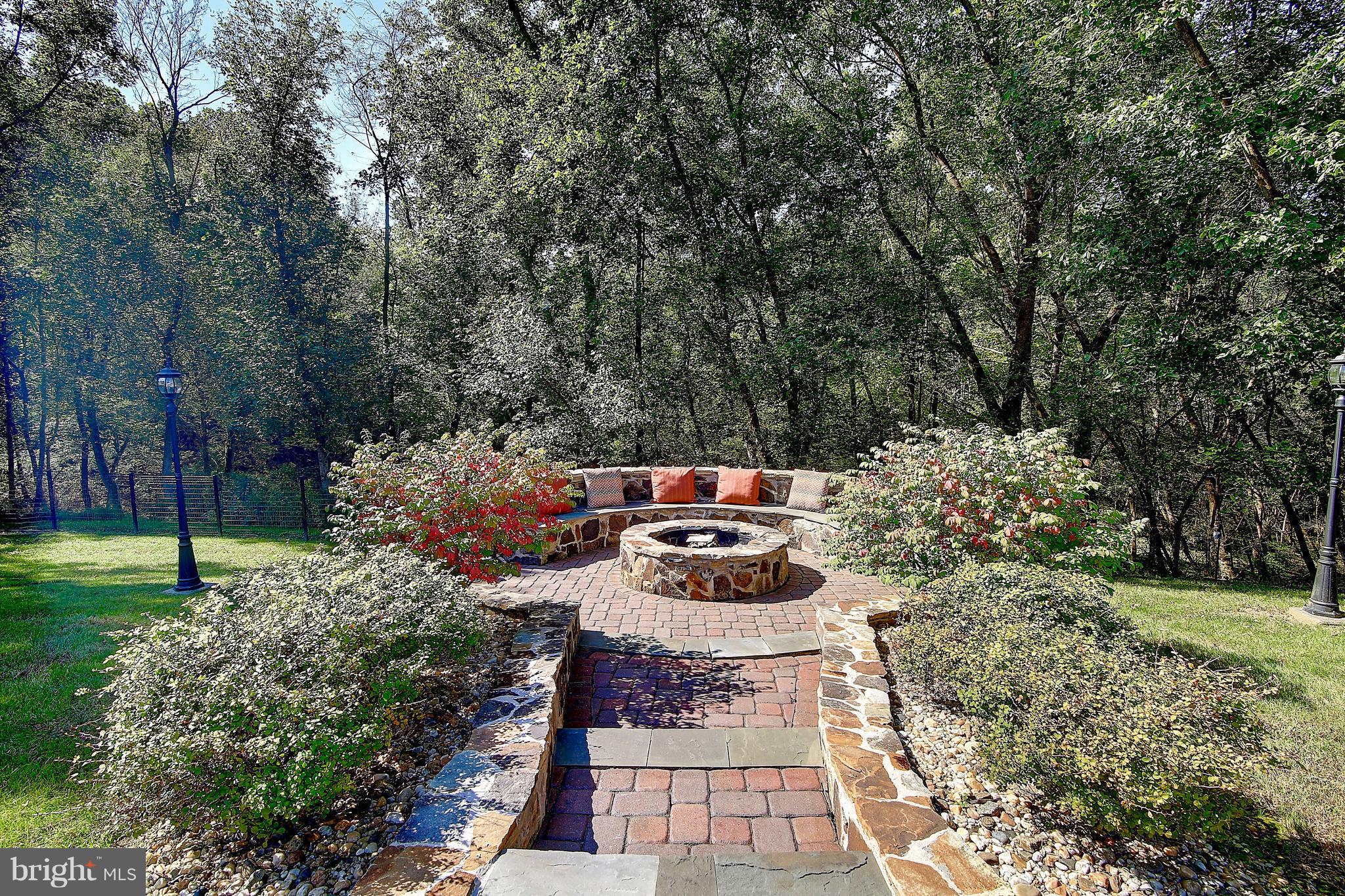 CROSSINGS ON THE POTOMAC - Residential