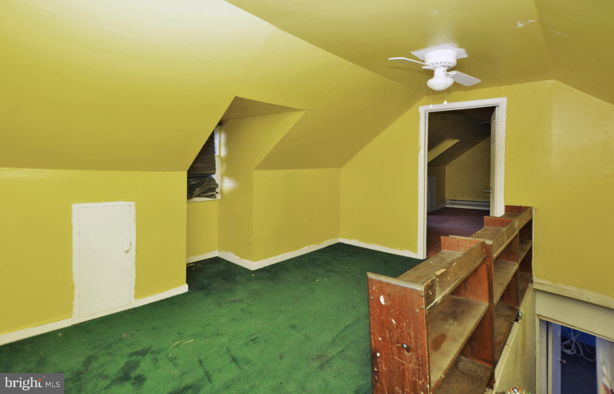 EAST RIVERDALE - Residential