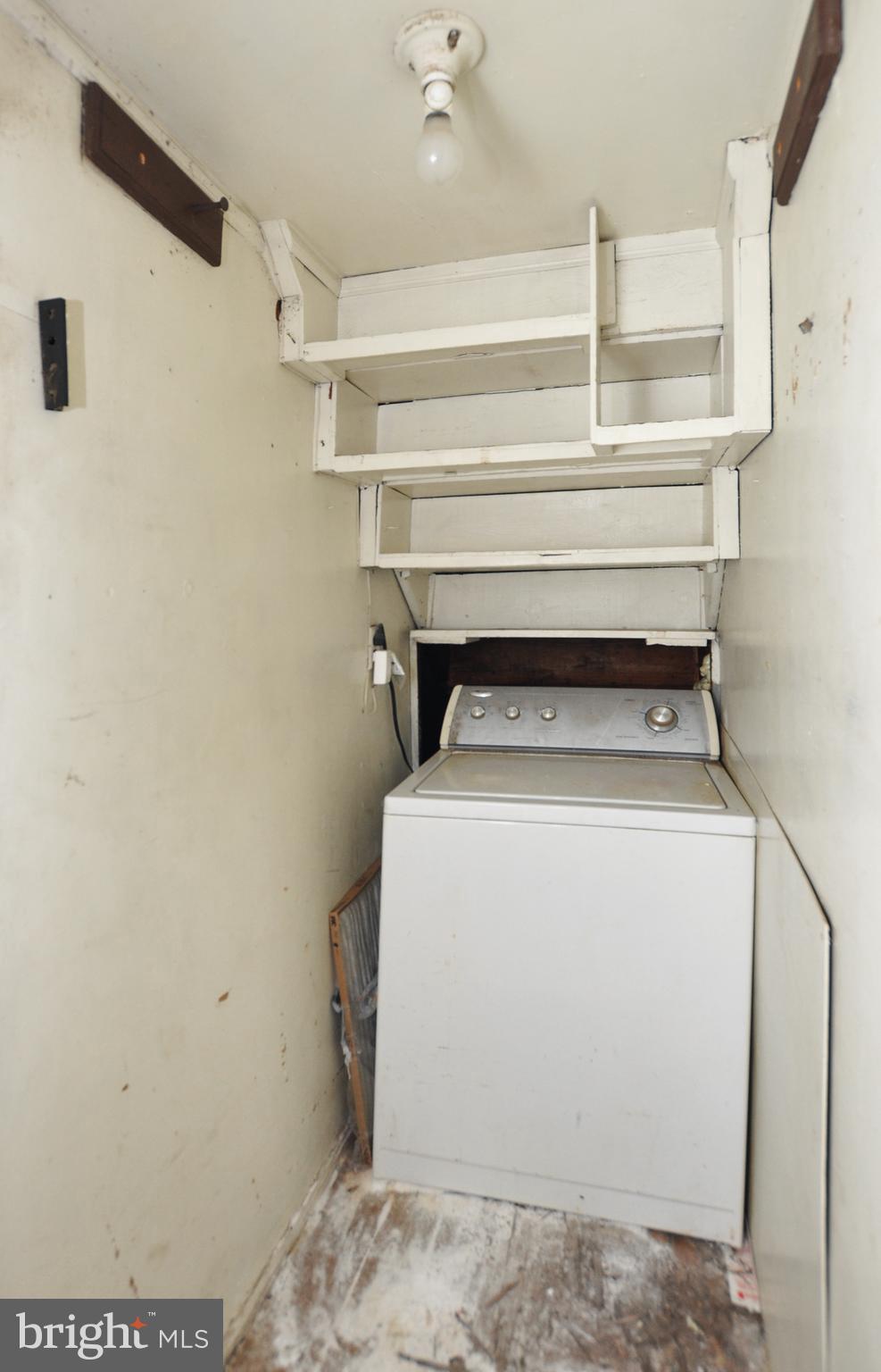 EAST RIVERDALE - Residential