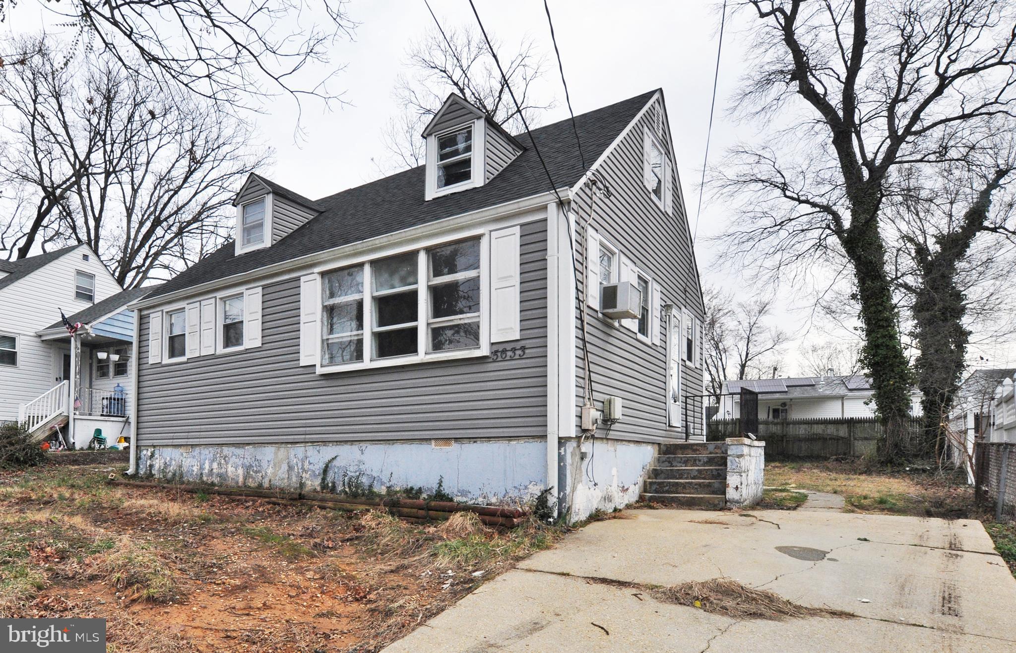 EAST RIVERDALE - Residential