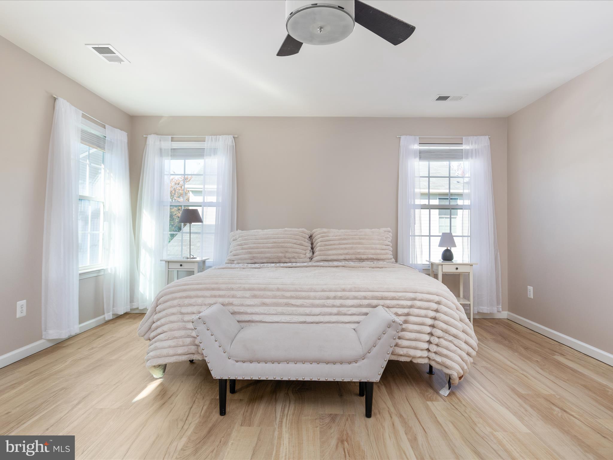 BROOKSIDE - Residential