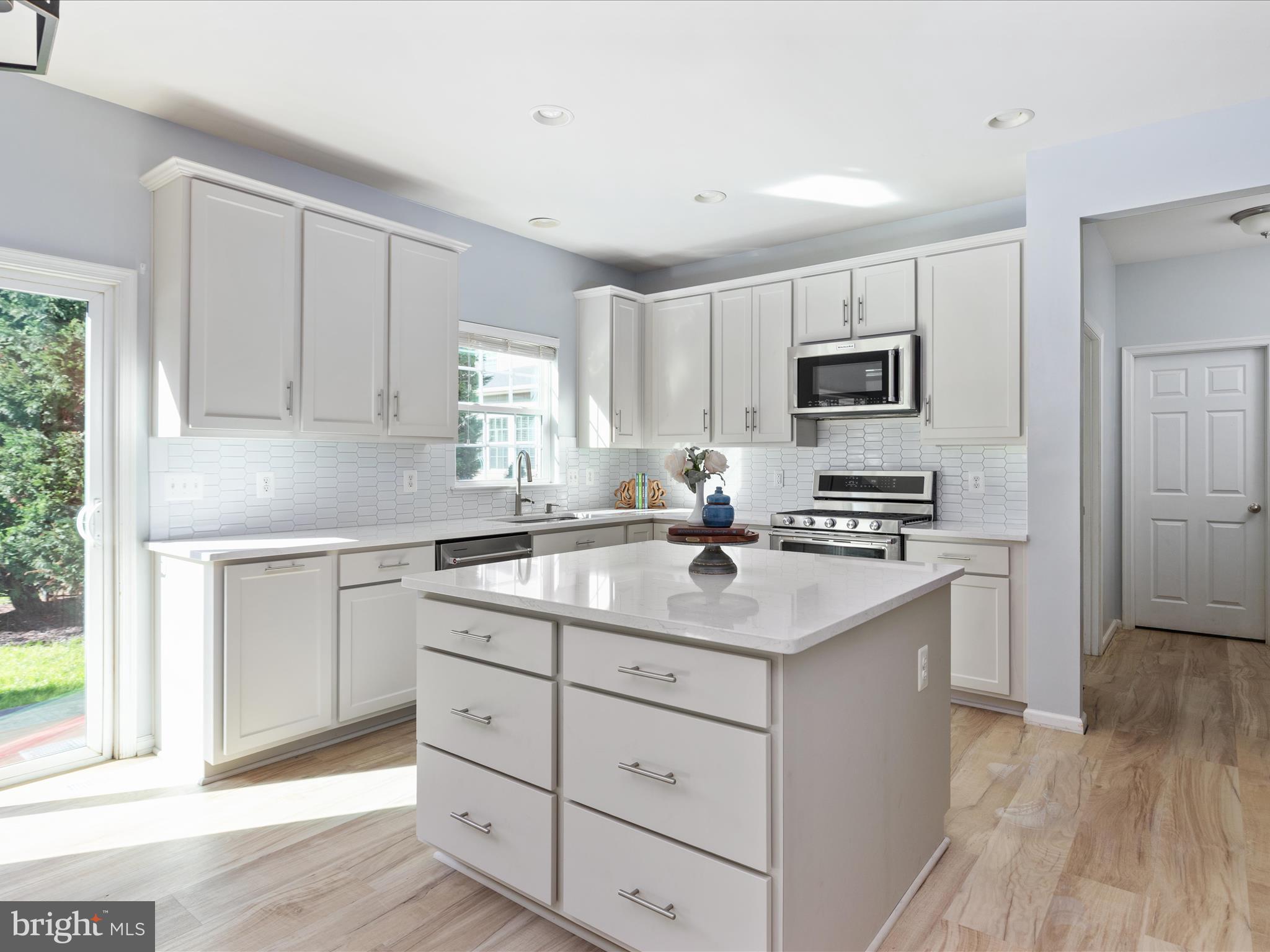 BROOKSIDE - Residential