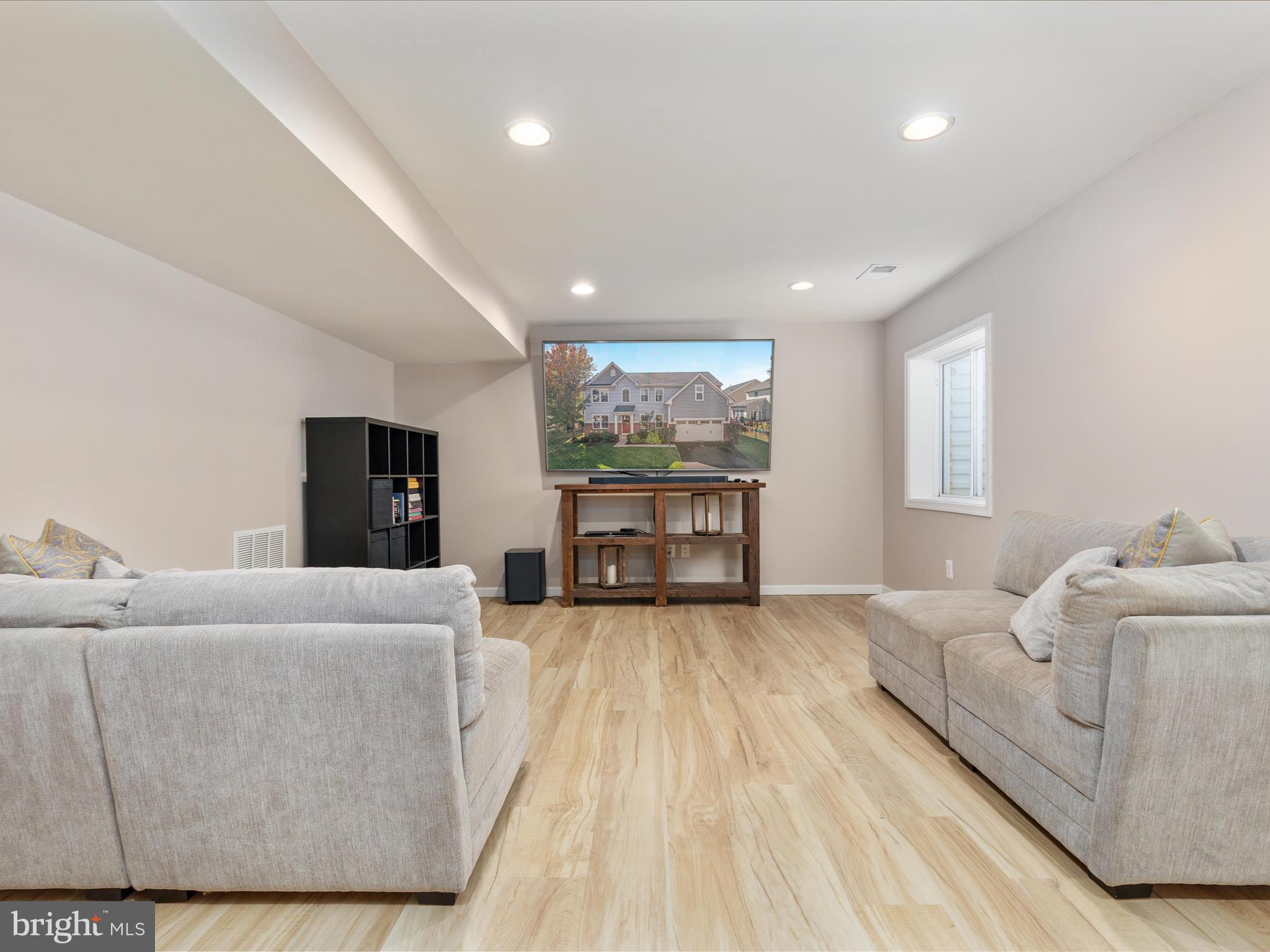 BROOKSIDE - Residential