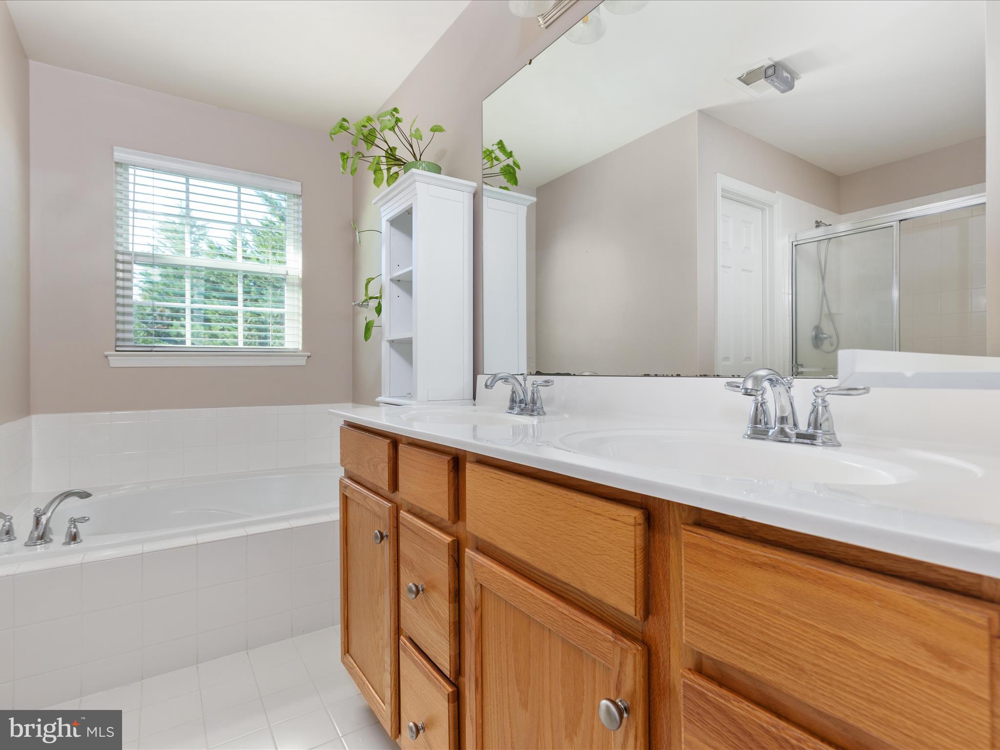 BROOKSIDE - Residential