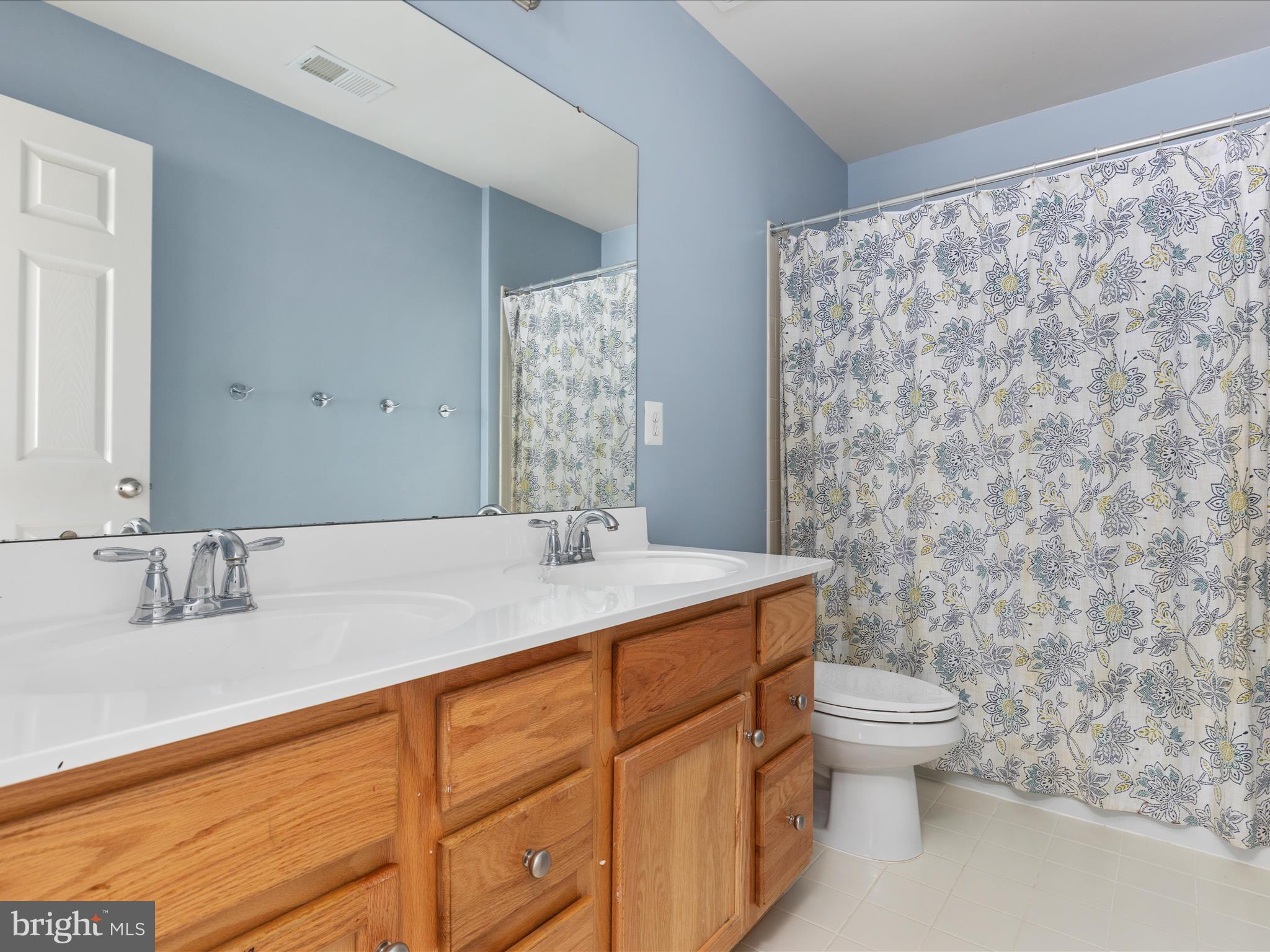 BROOKSIDE - Residential