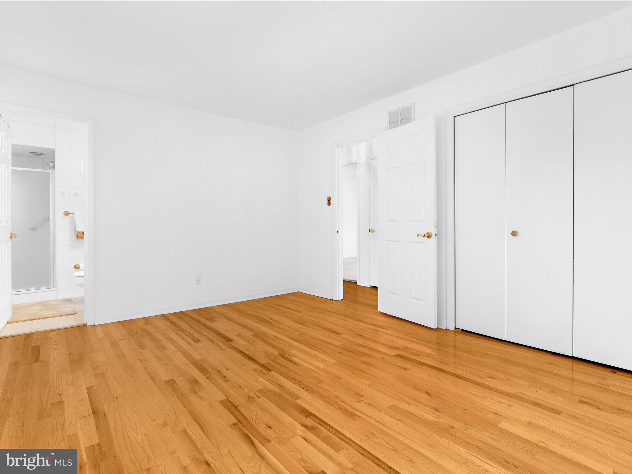 HIDDEN HILLS - Residential