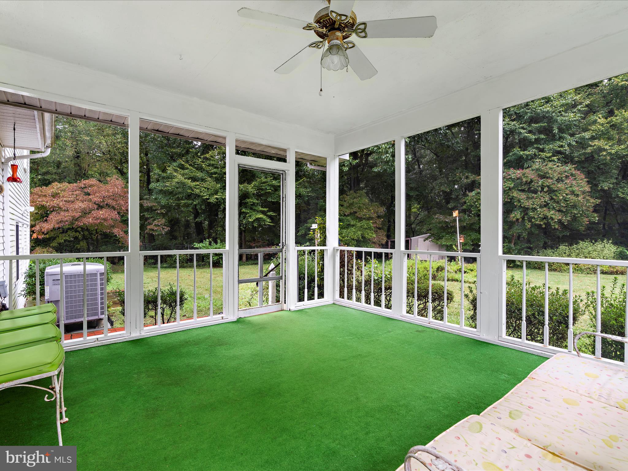 HIDDEN HILLS - Residential