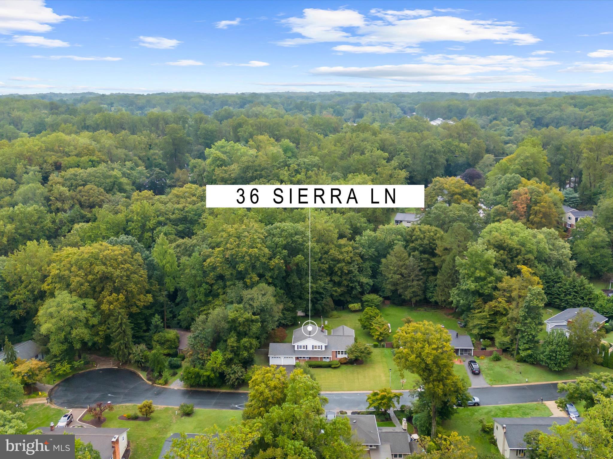 HIDDEN HILLS - Residential