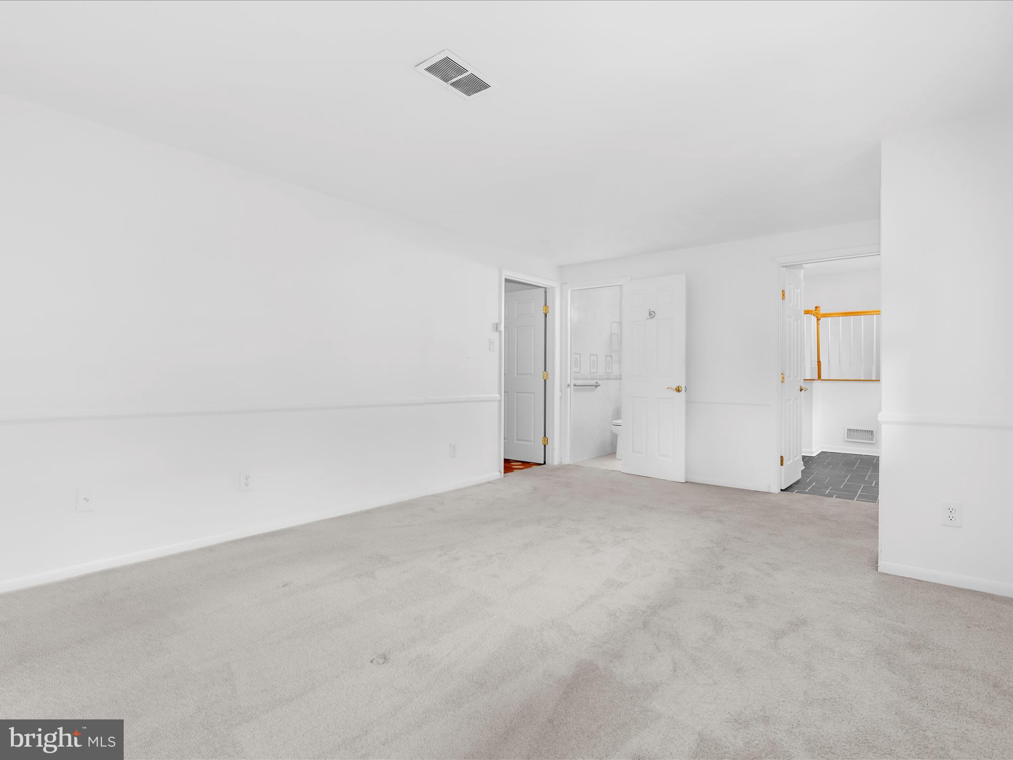 HIDDEN HILLS - Residential