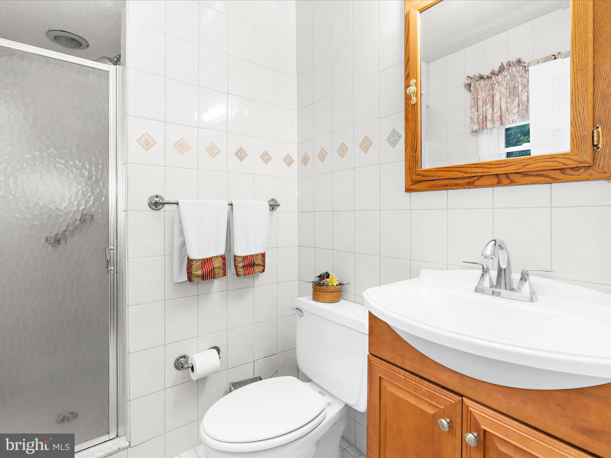 HIDDEN HILLS - Residential