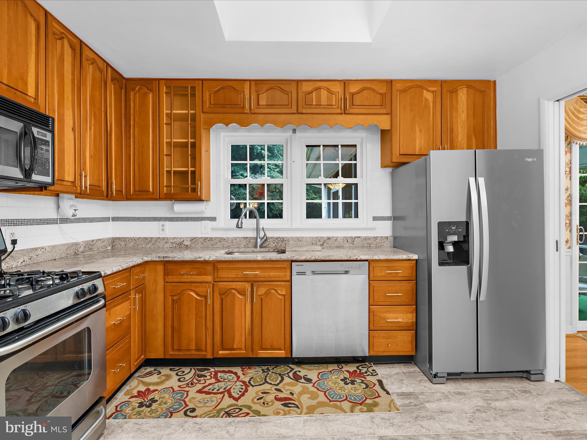 HIDDEN HILLS - Residential