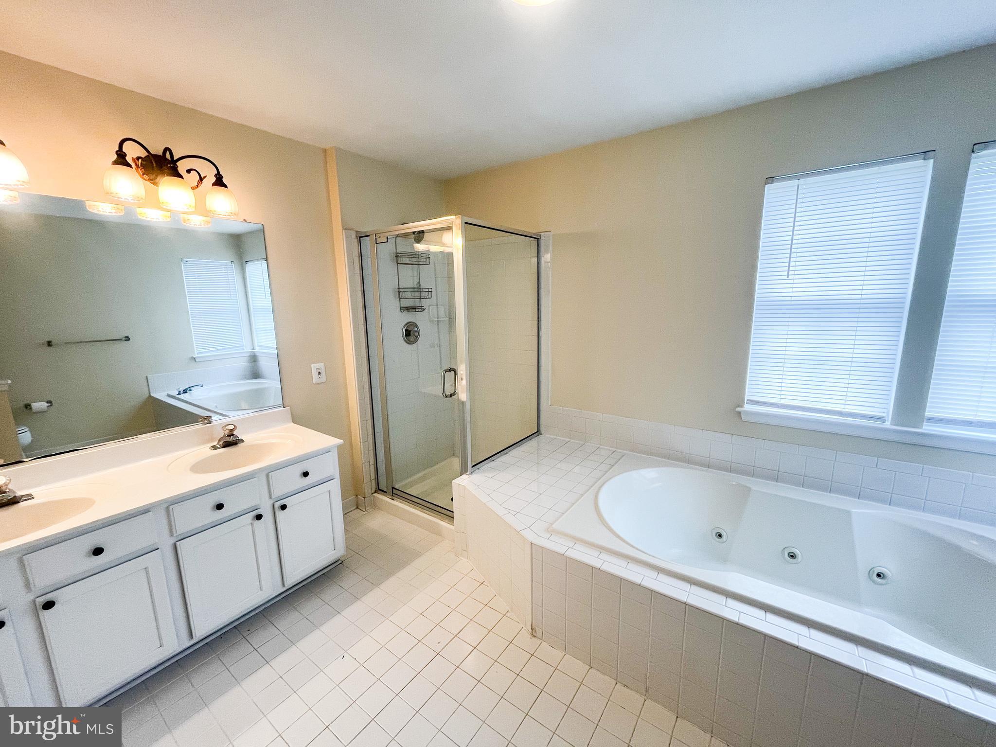 SPENCEOLA FARMS - Residential Lease