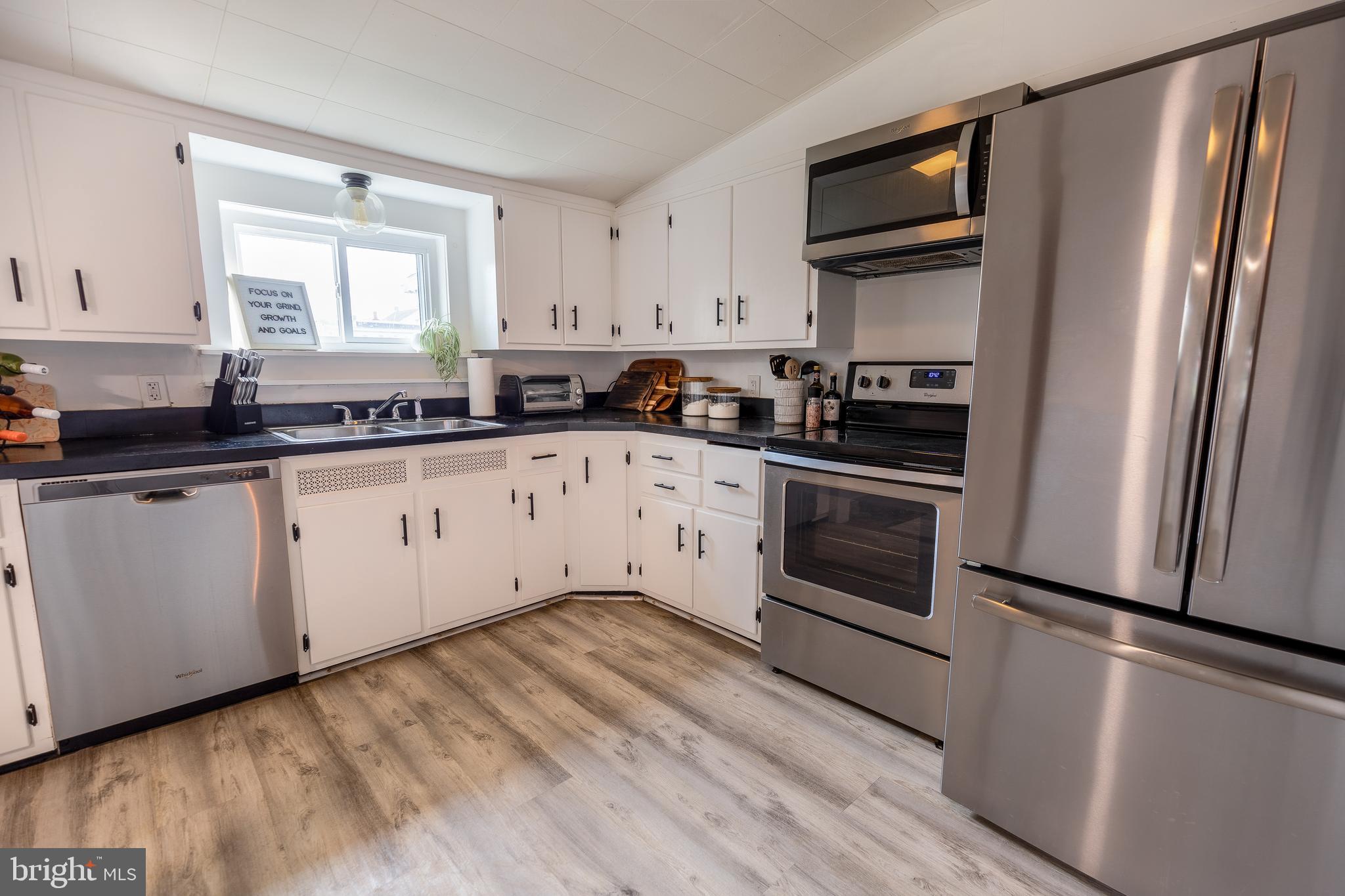 COLUMBIA BOROUGH - Residential