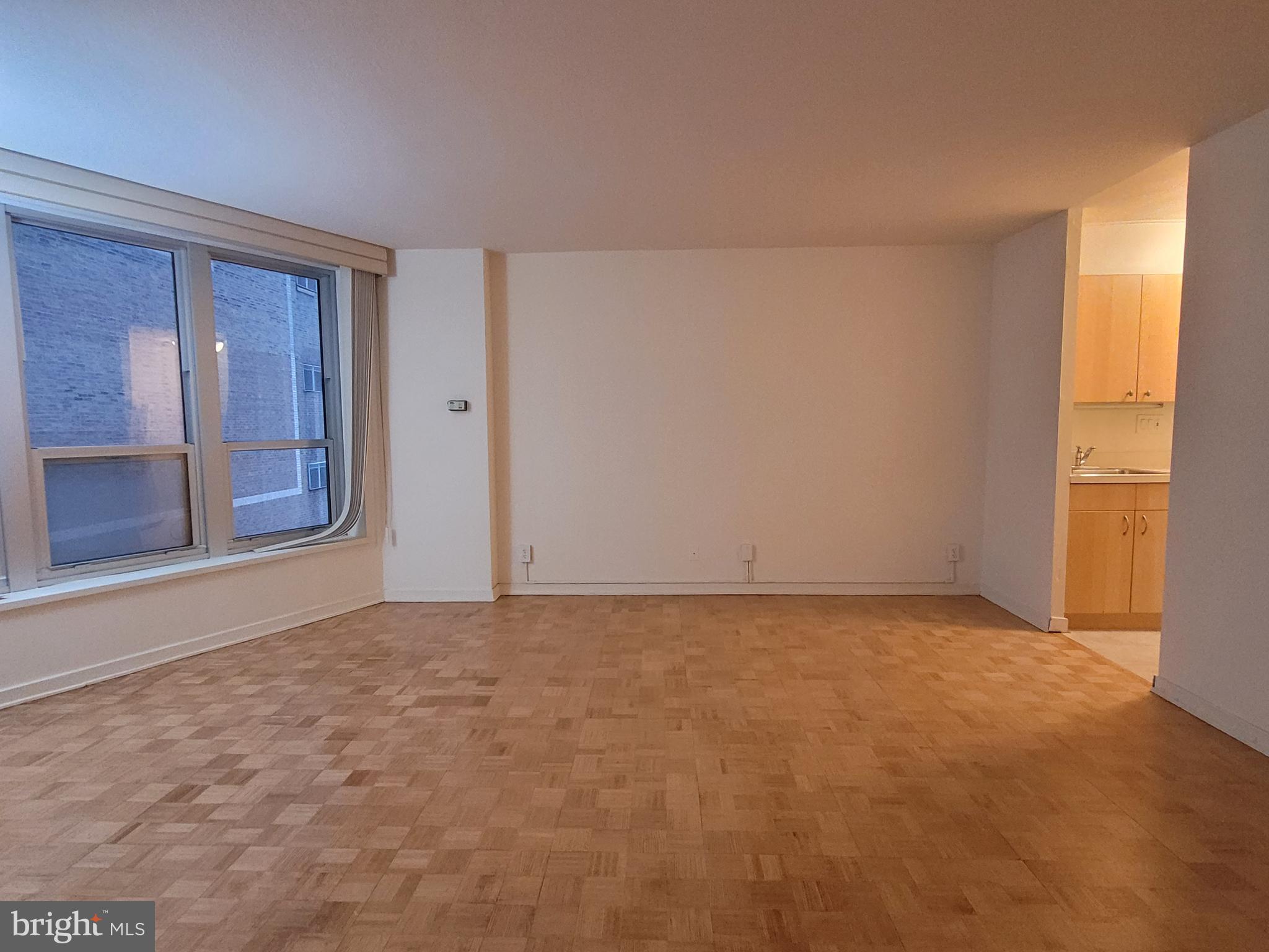 224 W RITTENHOUSE SQUARE 30 602