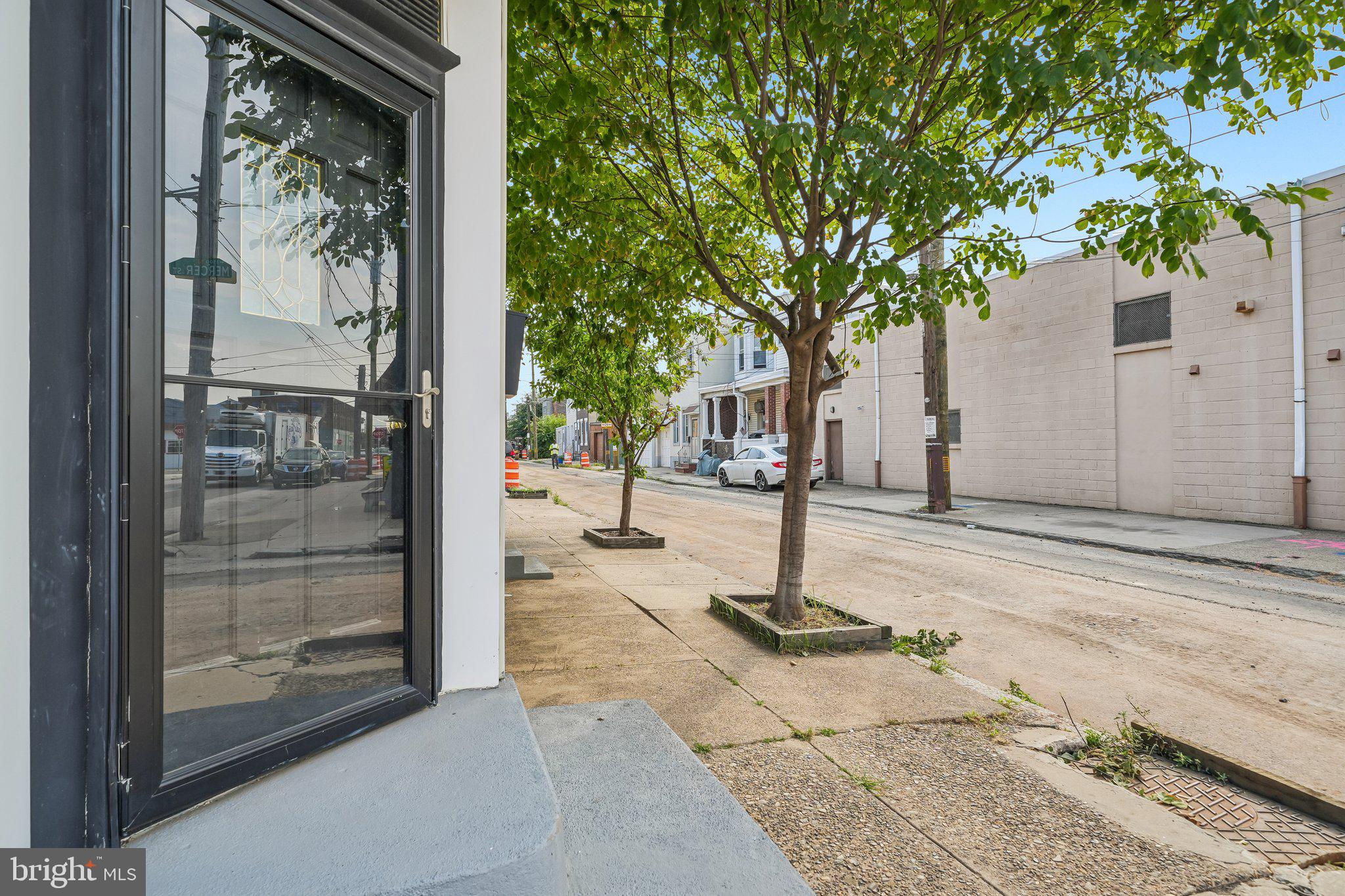 2615 E TIOGA STREET