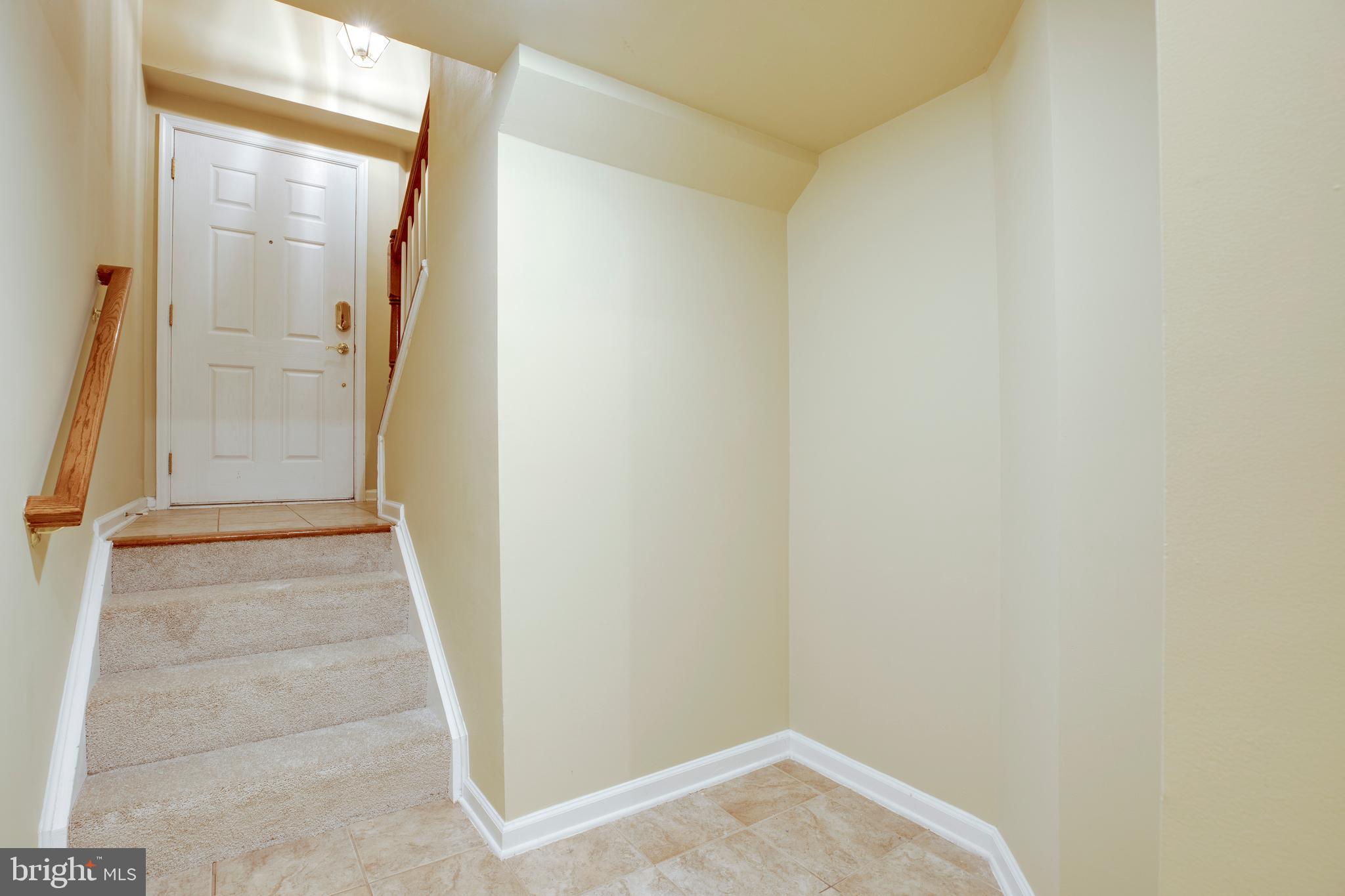 THE TOWNES AT VILLAGE PLACE - Residential