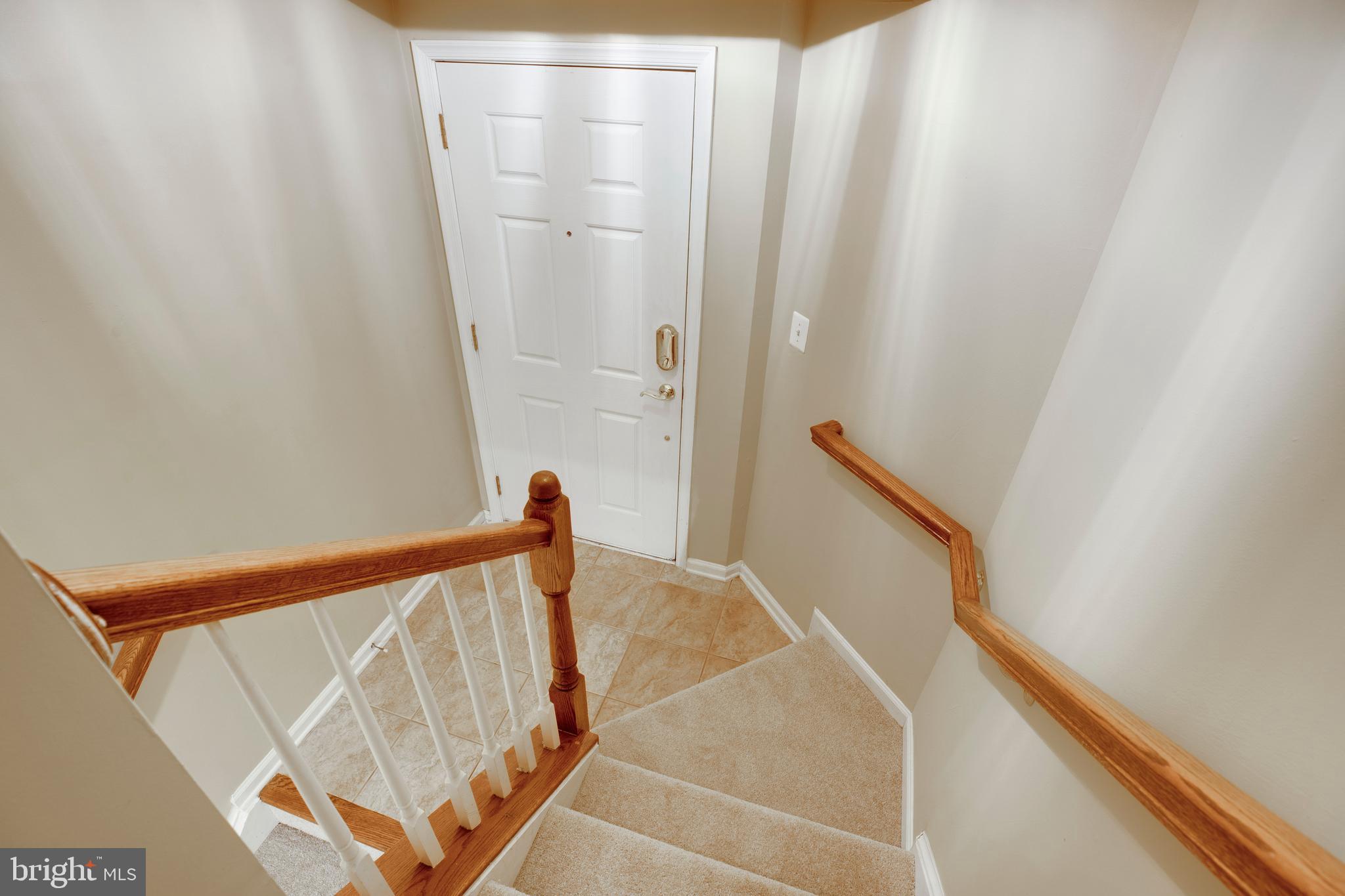 THE TOWNES AT VILLAGE PLACE - Residential