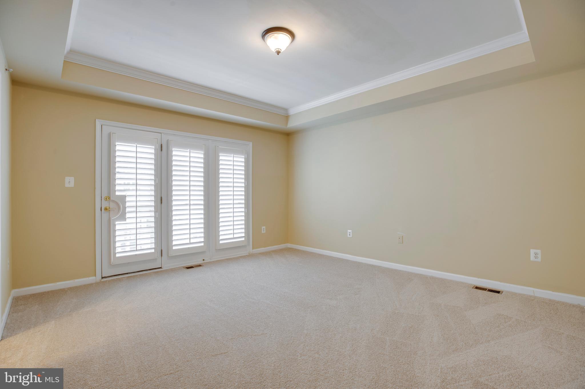 THE TOWNES AT VILLAGE PLACE - Residential