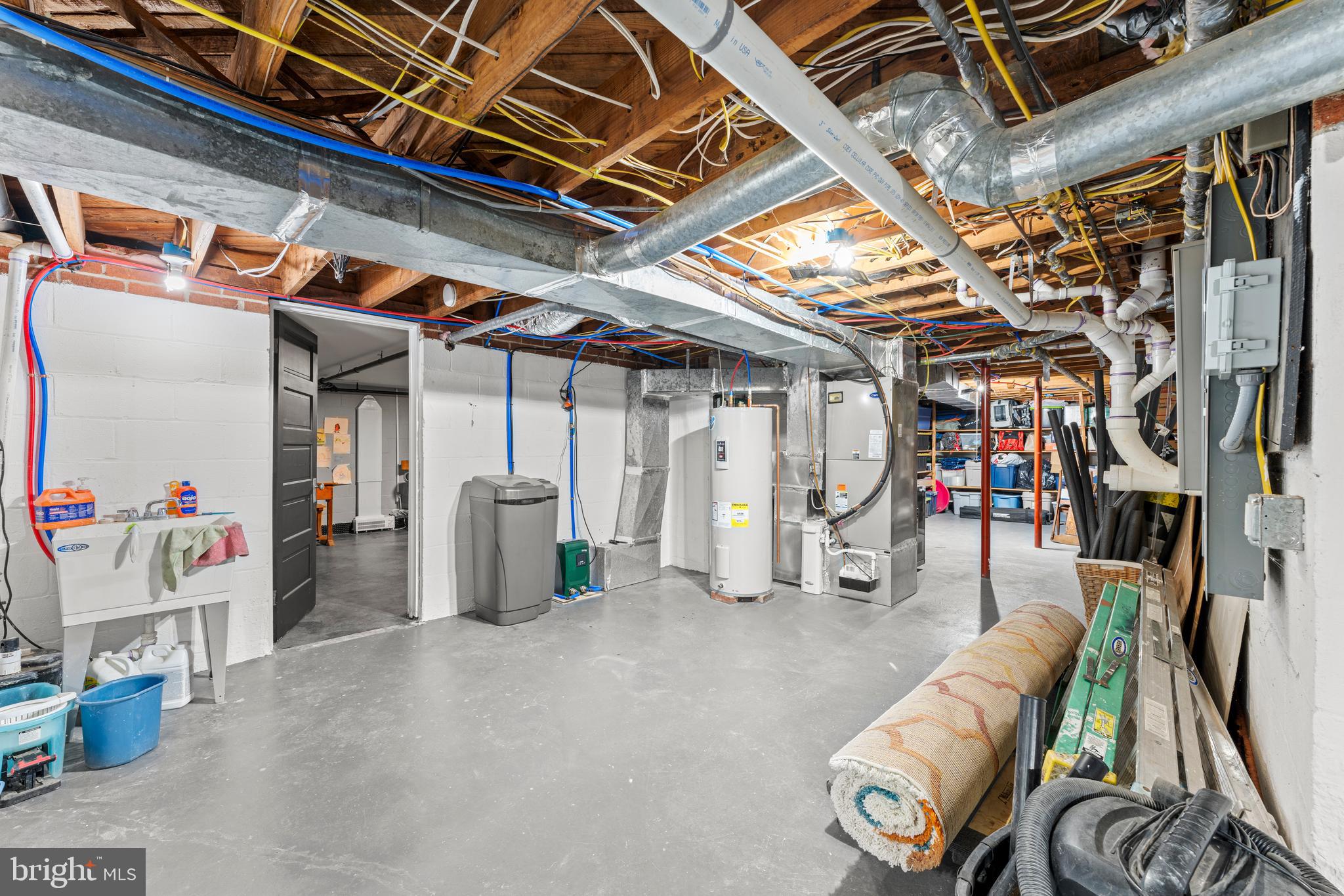 BELMONT - Residential