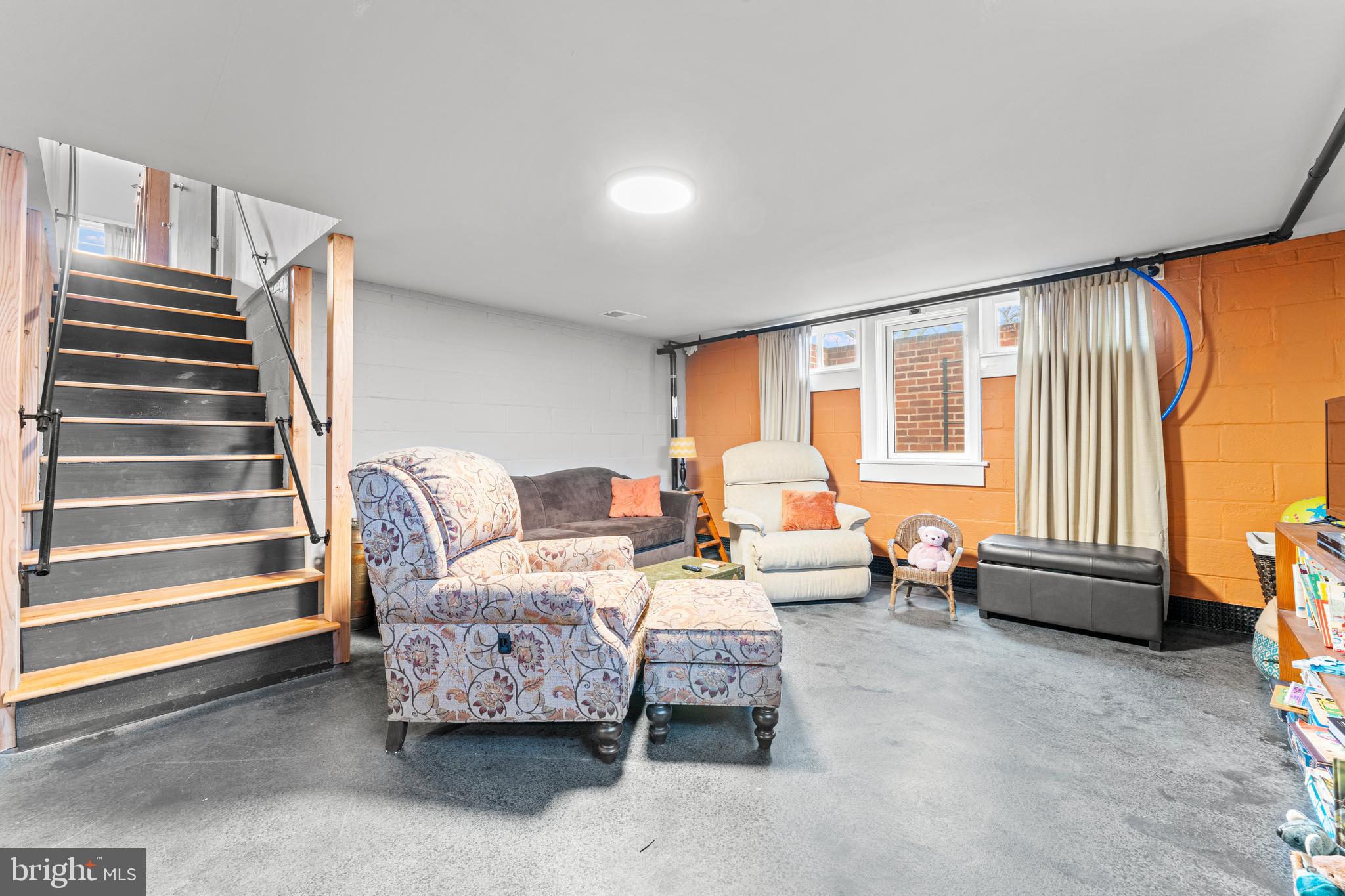 BELMONT - Residential