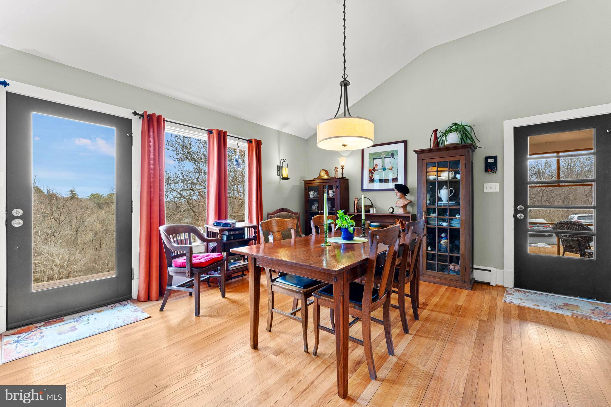 BELMONT - Residential